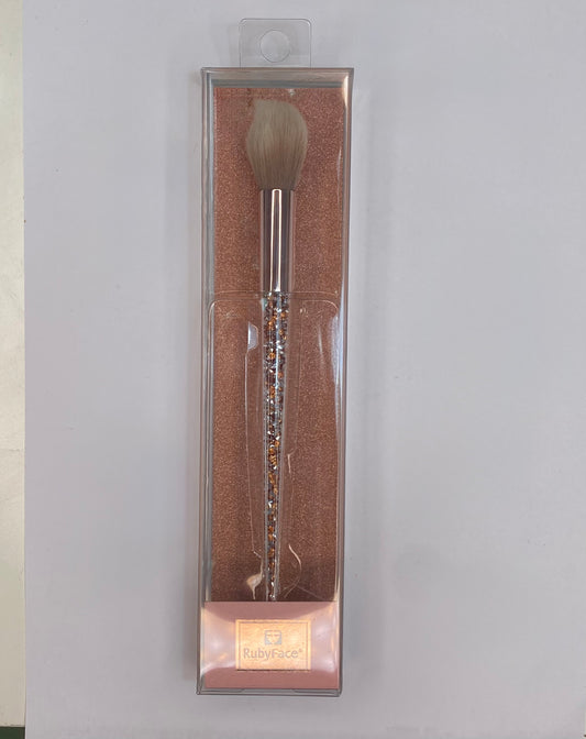 Brocha para iluminador