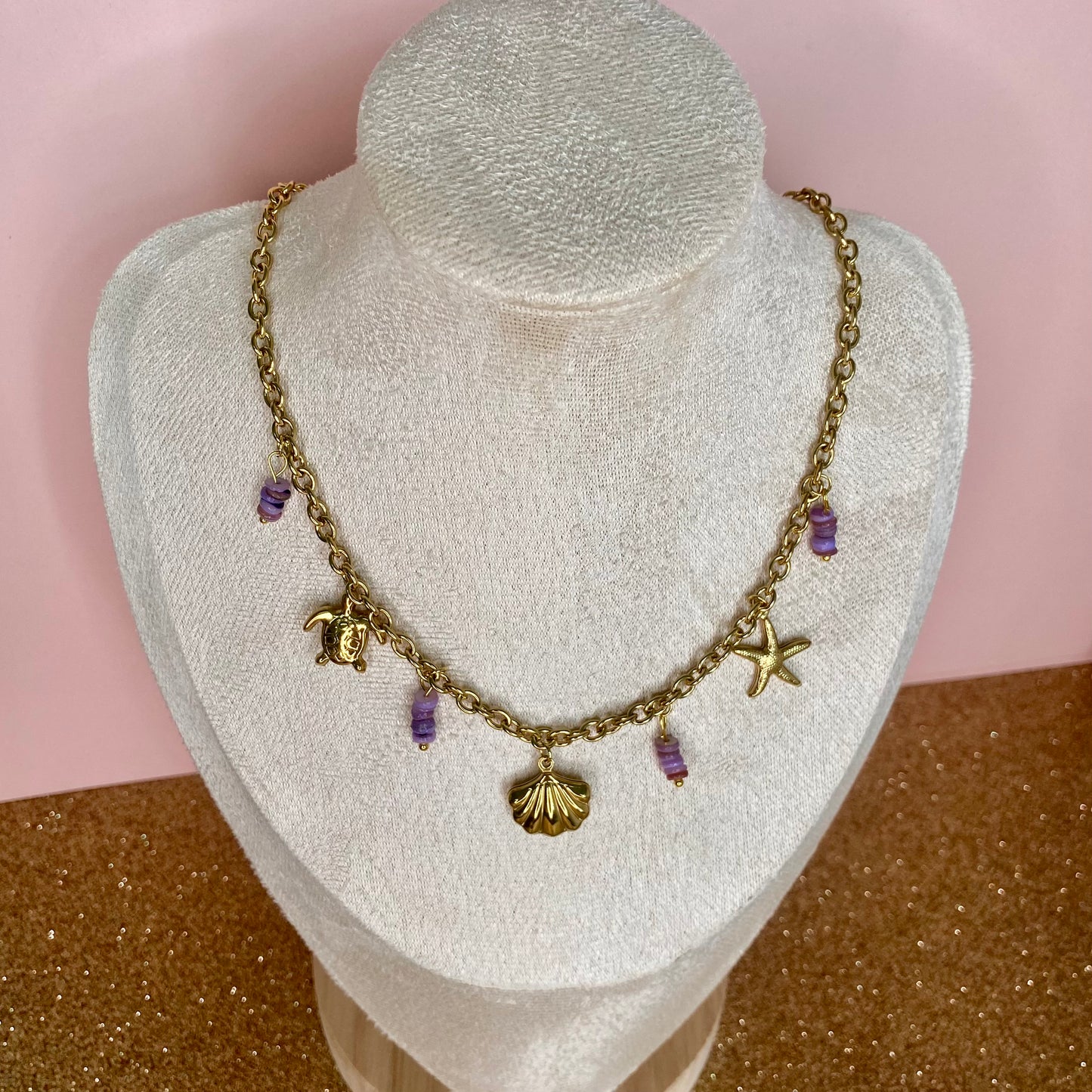 Collar marino Concha morado