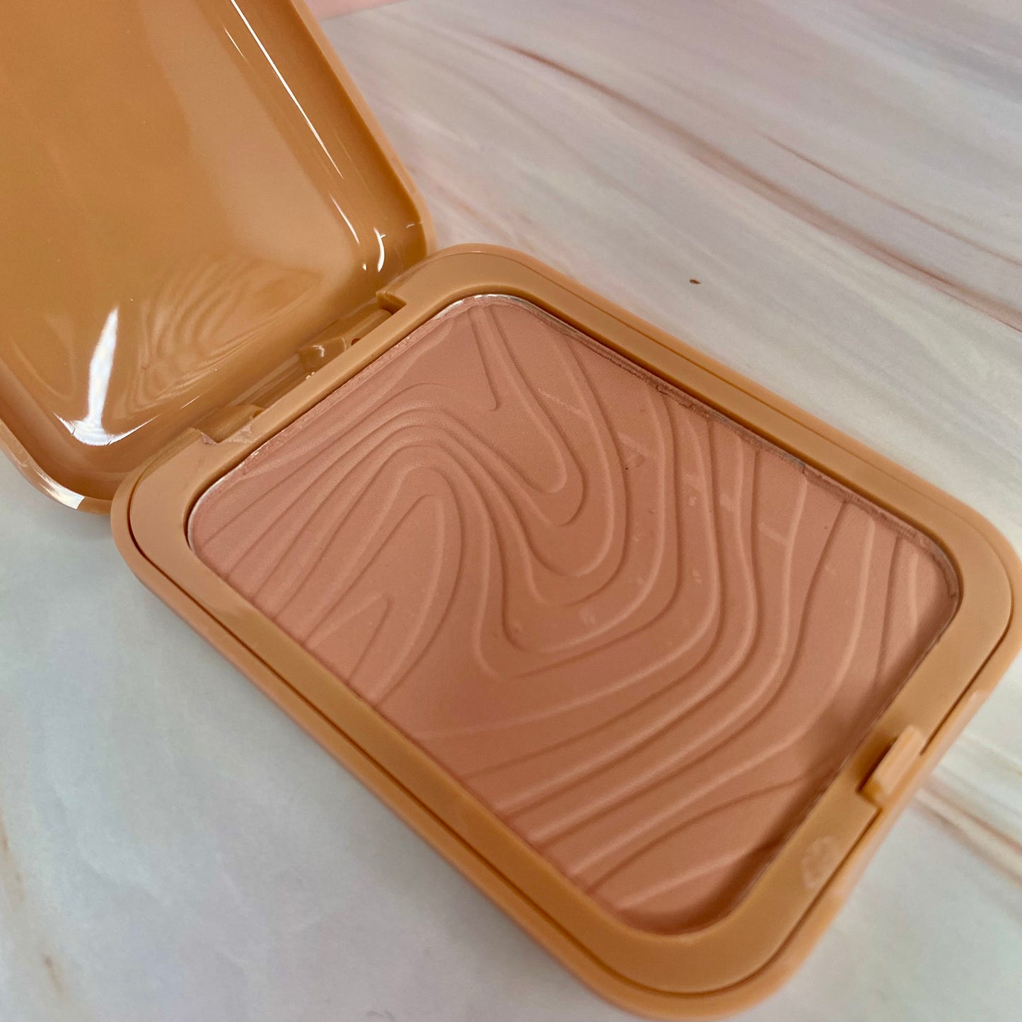 Butter Bronzer – Polvo Bronceador Tono 93 (7 g)