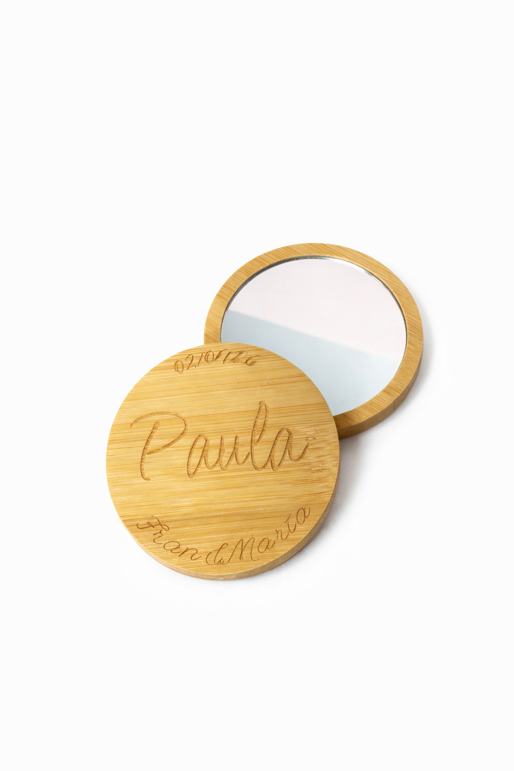 Espejo de bambú personalizado – Detalle único y especial