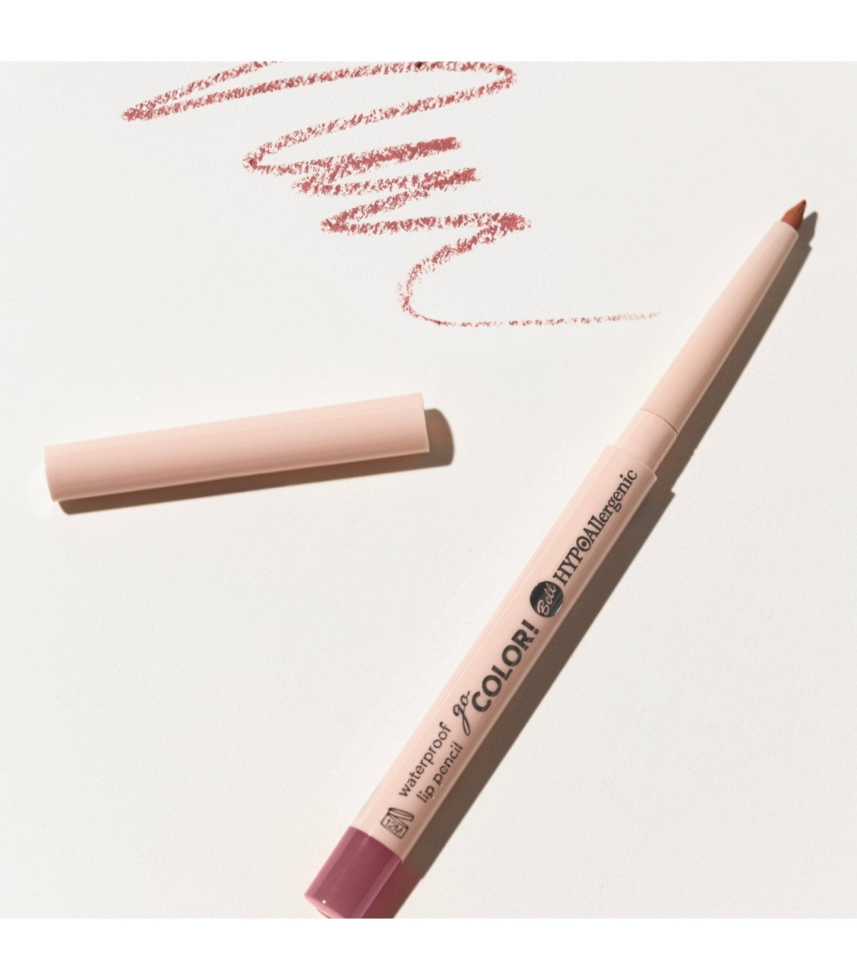 HYPO Lápiz de labios hipoalergénico waterproof Go Color! 01
